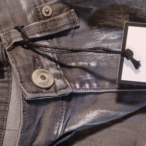 Destroyed jeans 32×32 - Picture 5 of 11